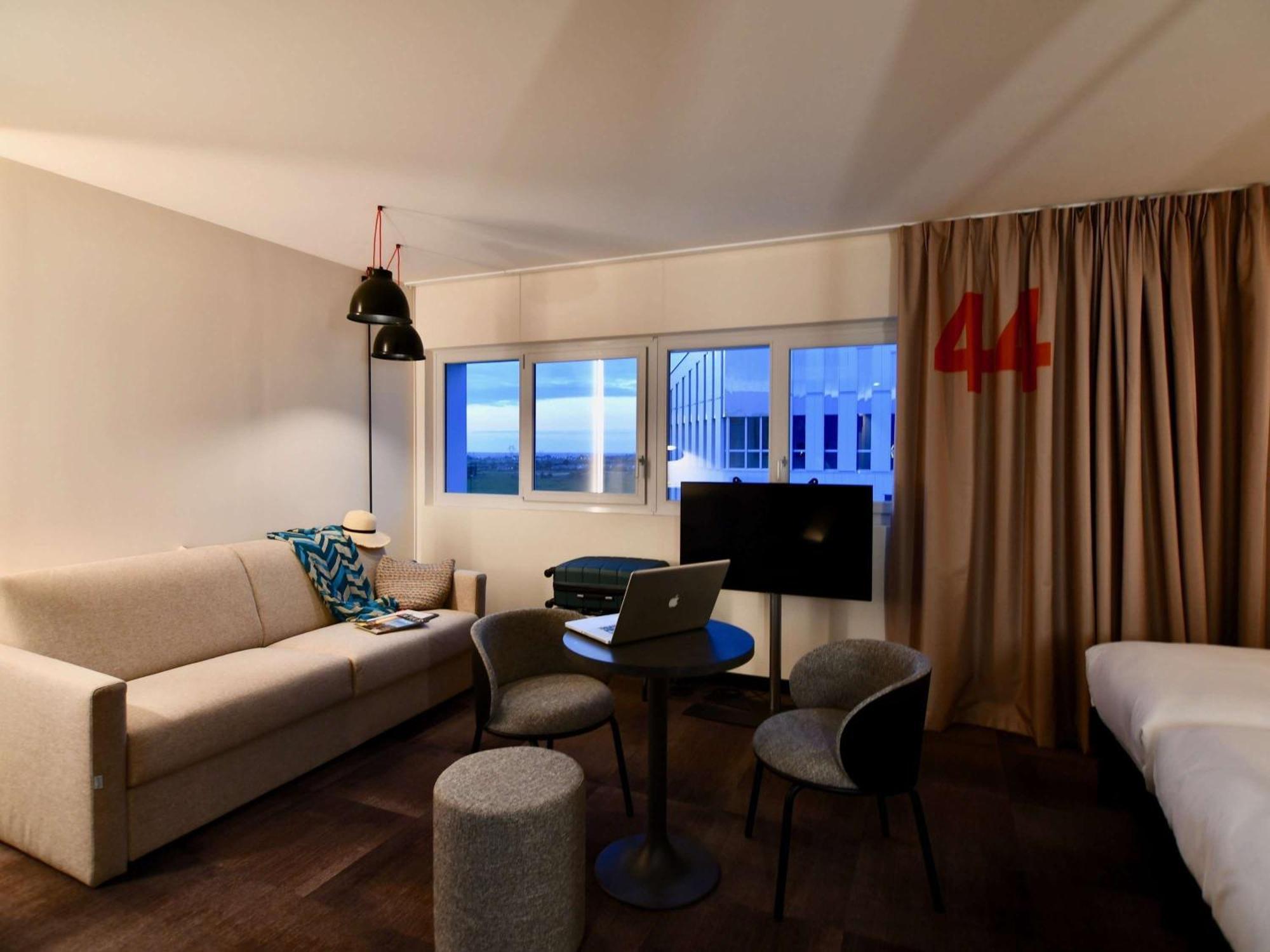 Hotel Ibis Styles Saint Nazaire Centre Gare Zewnętrze zdjęcie